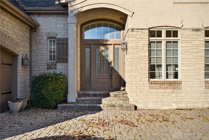 Property Photo:  314 Rue Marseille  OH 45429 