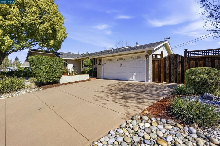 Property Photo:  2117 Gill Port Ln.  CA 94598 