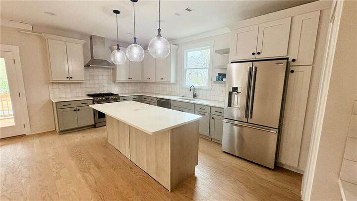 Property Photo:  1741 Thomas Street  GA 30032 