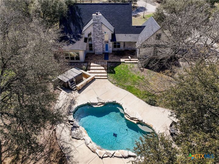 Property Photo:  1060 Great Oaks Drive  TX 76571 