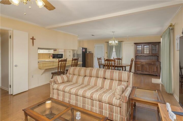 Property Photo: 5619 W Circle Drive LA 71301