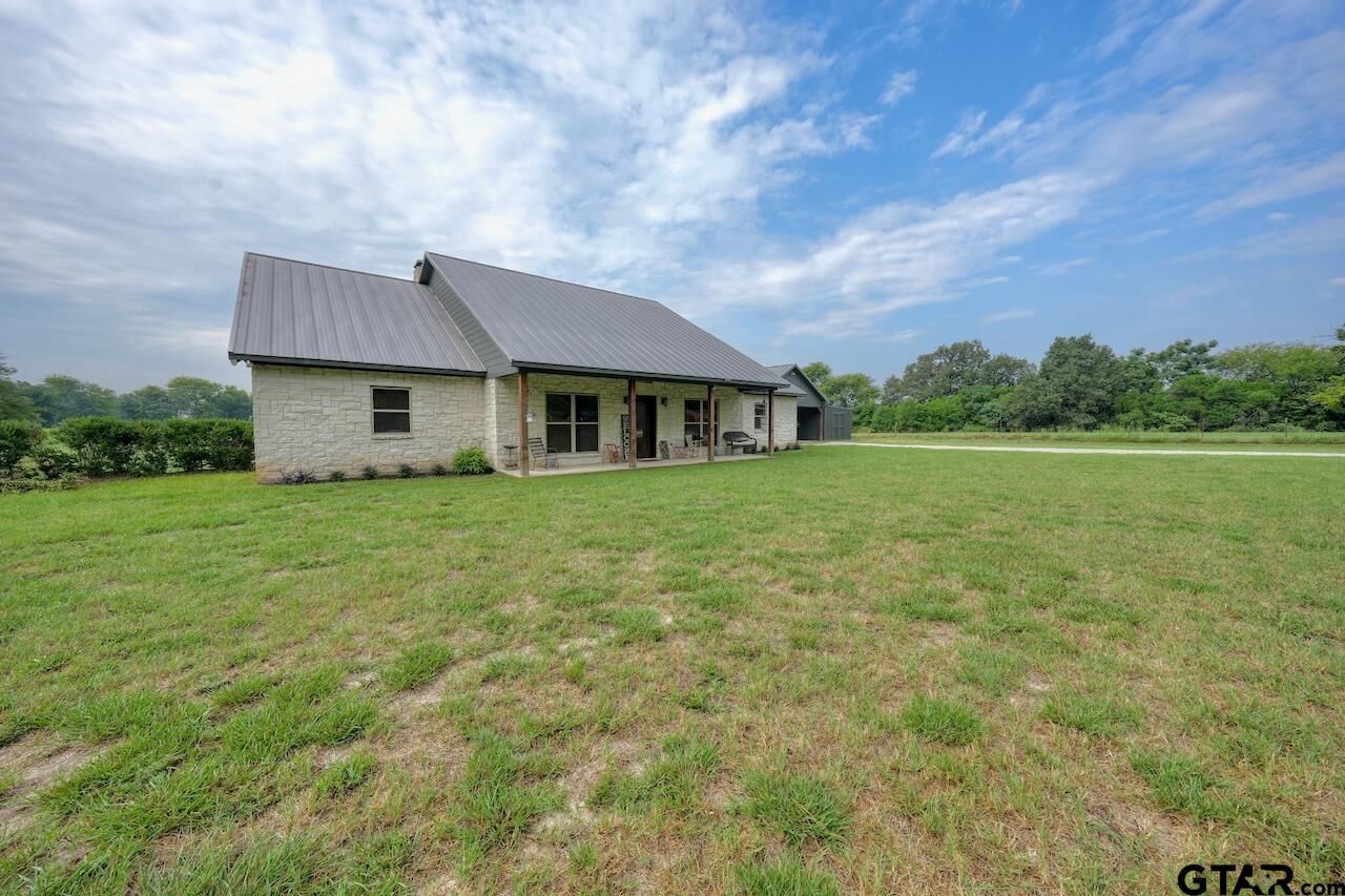 Property Photo: 13109 W Fm 16 TX 75771