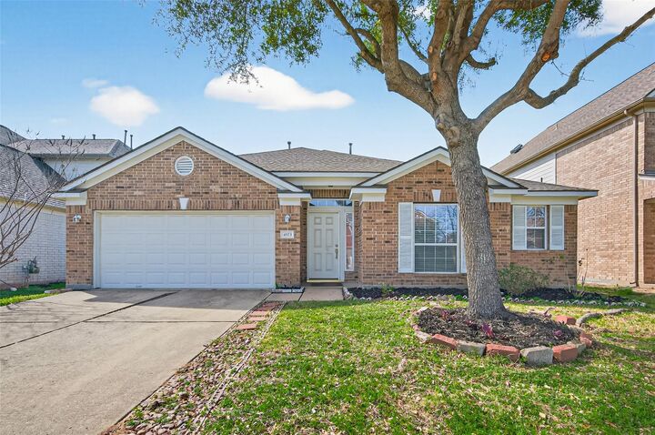 Property Photo: 4923 Kale Garden Court TX 77449