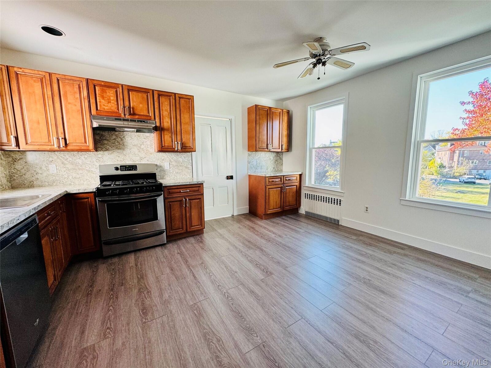 Property Photo:  38 Linden Place 2  NY 10801 