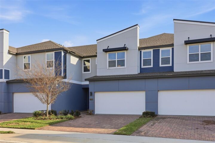 Property Photo:  2228 Shadowland Loop  FL 32792 