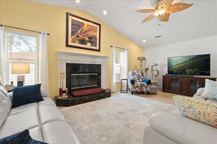 Property Photo: 1254 Timberidge Loop S FL 33809