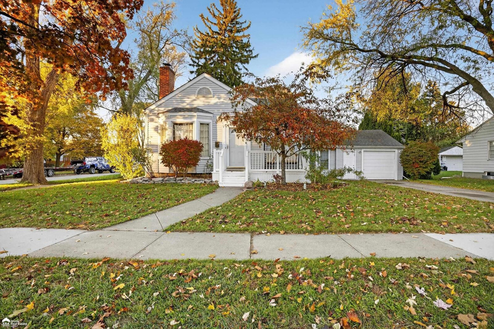 Property Photo:  3320 W Genesee Avenue  MI 48602 