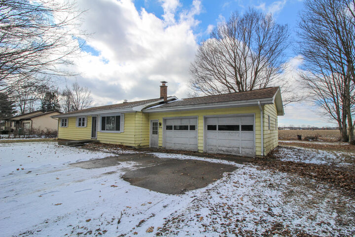 Property Photo:  55280 Buckhorn Road  MI 49093 