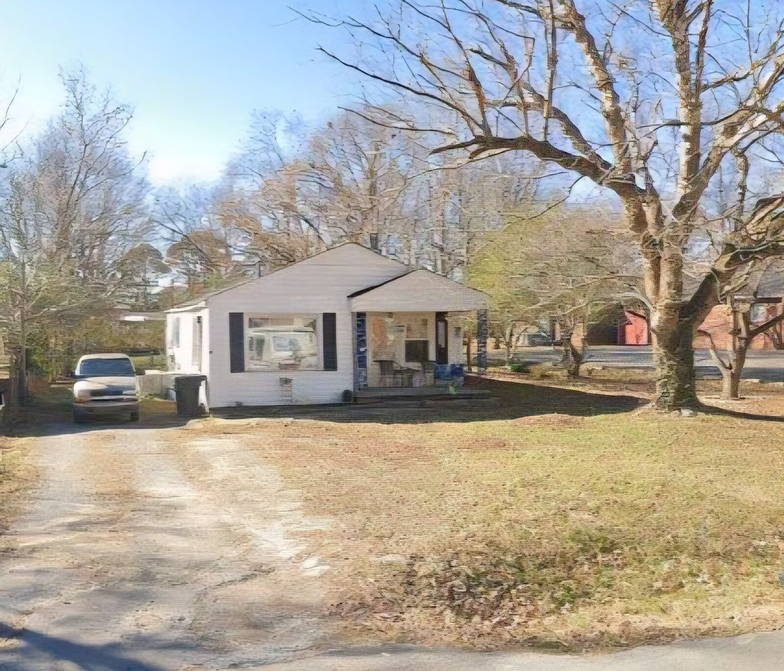 Property Photo: 148 Silver St TN 37388