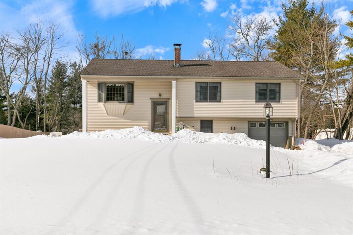 Property Photo:  320 Post Road  NH 03840 