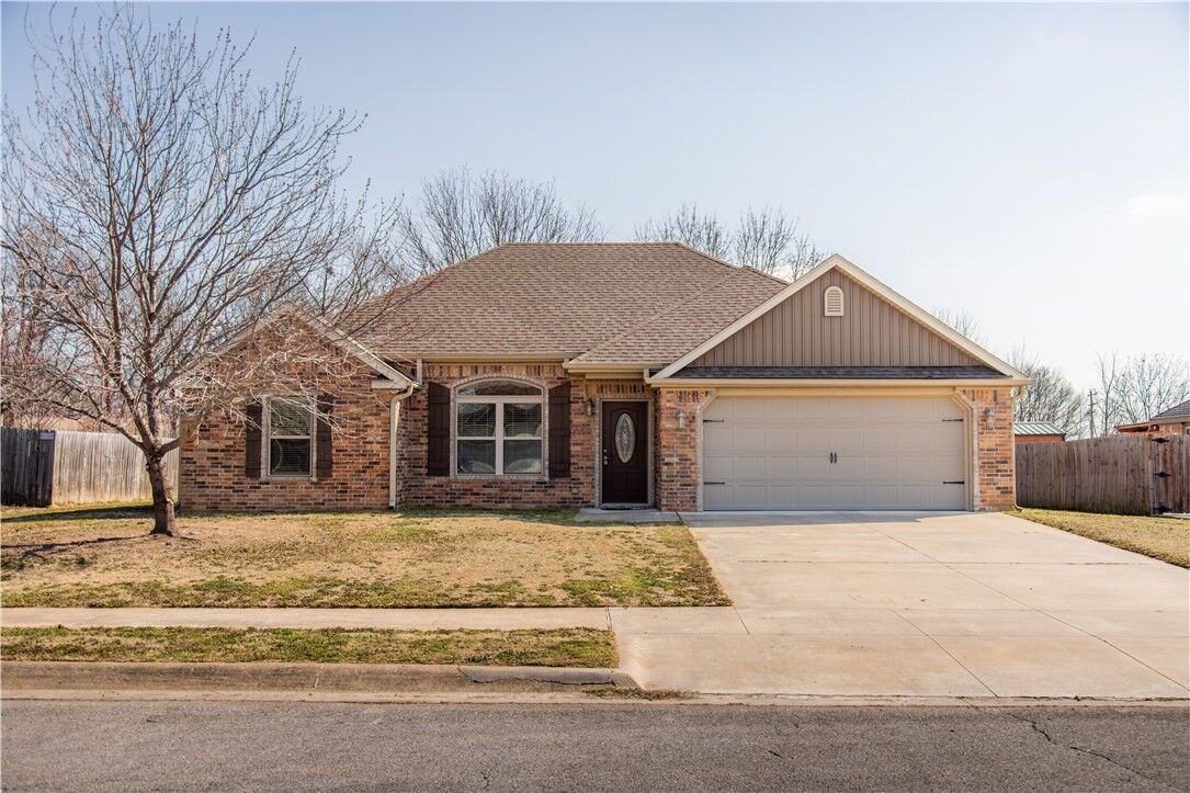 Property Photo:  1631 Citation Lane  AR 72753 