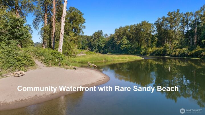 Property Photo:  15806  201st Place SE  WA 98272 