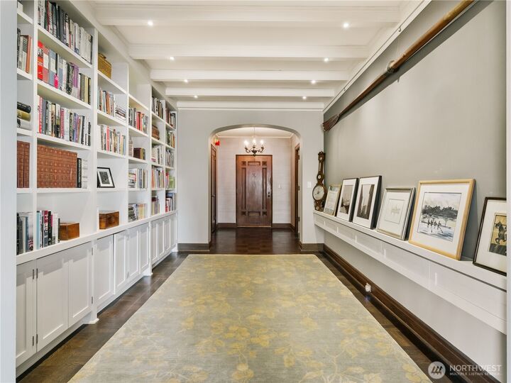 Property Photo: 1223 Spring Street 300 WA 98104