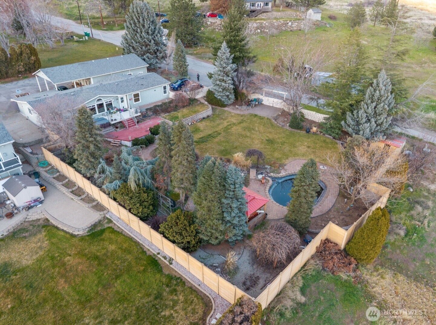 Property Photo:  1160 S Mary Avenue  WA 98802 