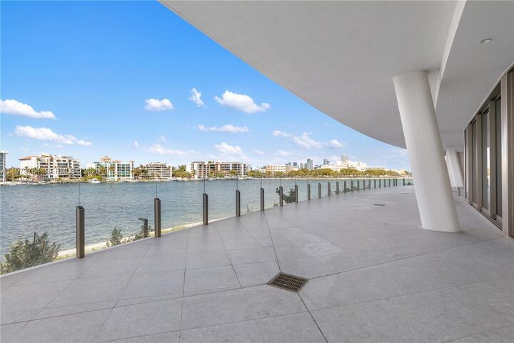 Property Photo:  5 Grove Isle Dr S201  FL 33133 