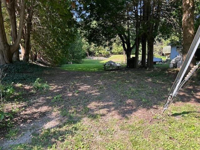 Property Photo:  2310 5th Ave Avenue W  ON N4K 5C6 