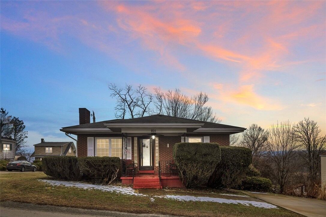 Property Photo: 801 9th St PA 15033