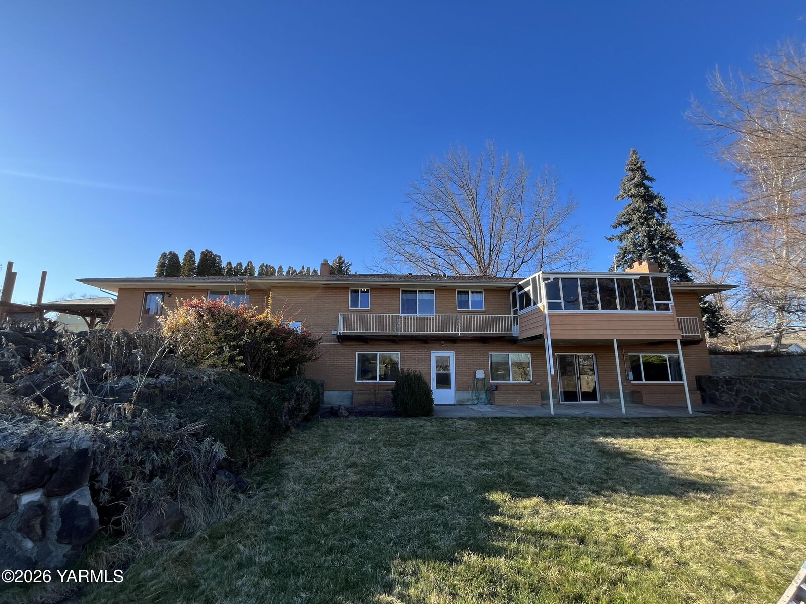 Property Photo: 330 Parish Rd WA 98942