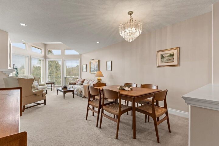 Property Photo: 3354 Horn Street 11 BC V2S 7L3