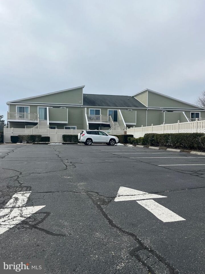 Property Photo:  14409 Lighthouse Avenue 8  MD 21842 