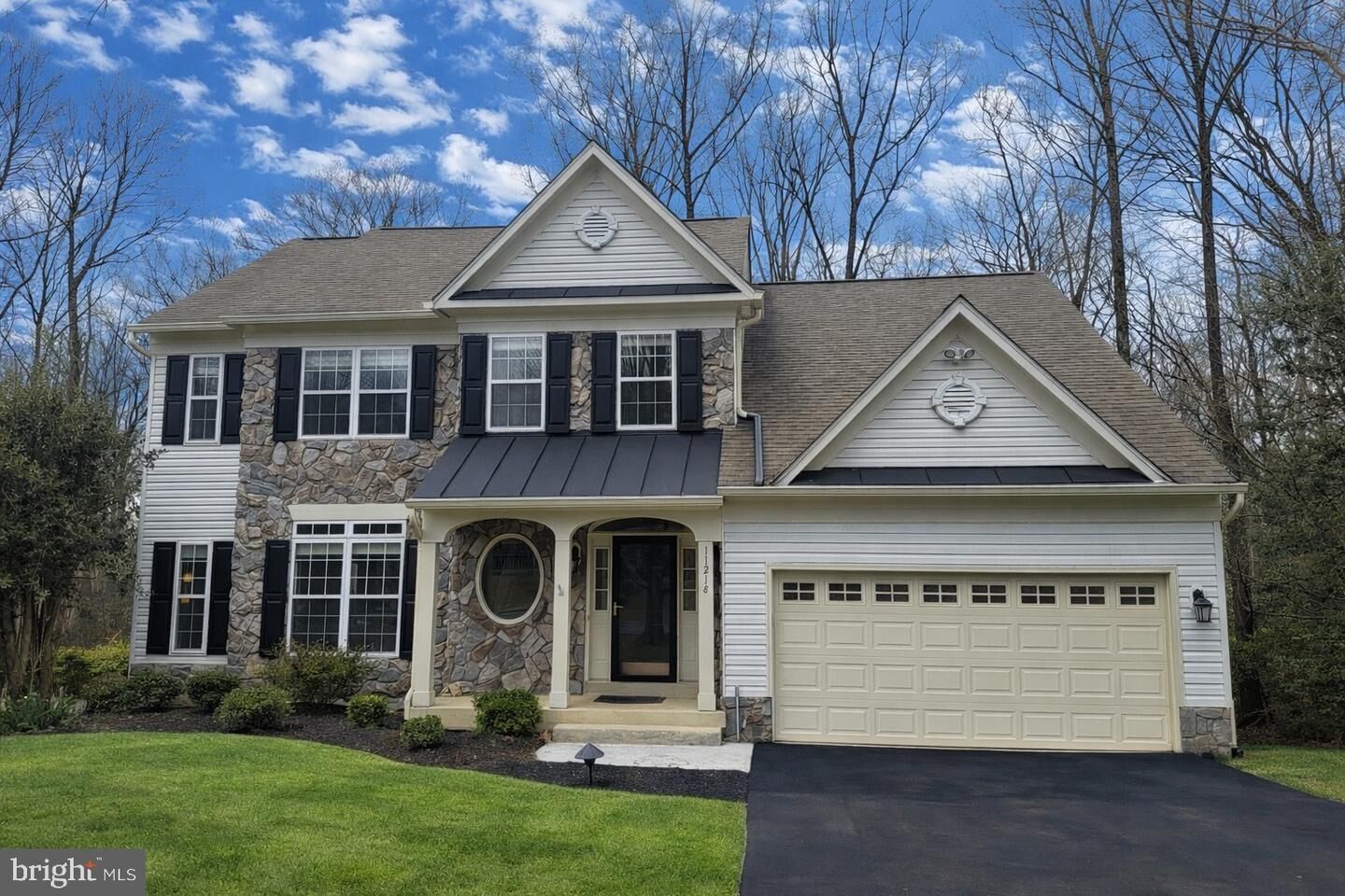 Property Photo: 11218 Stonebrook Drive VA 20112