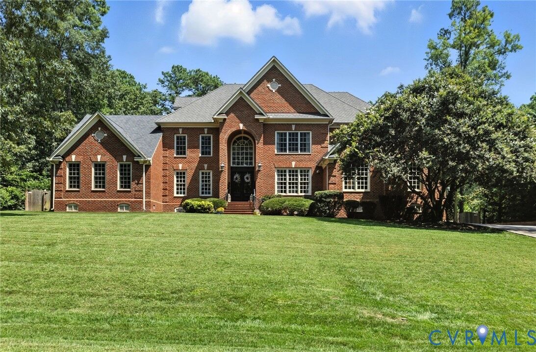 Property Photo: 119 Countryside Lane VA 23229