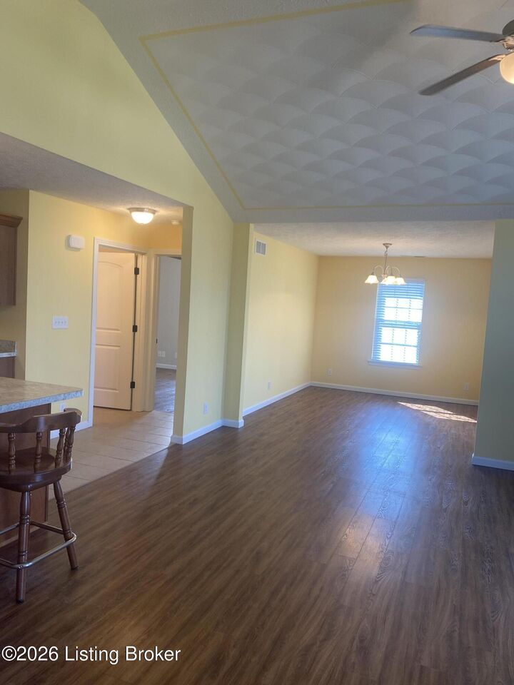 Property Photo:  283 Adrian Ave  KY 40047 