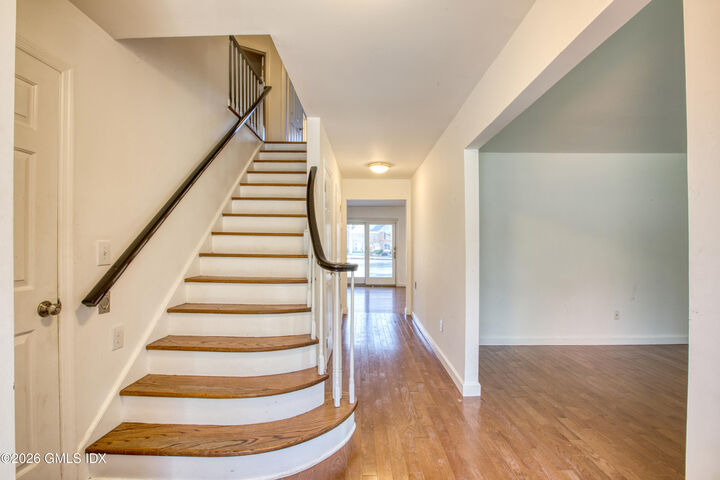 Property Photo: 9 N Georgetowne Drive 9 CT 06831