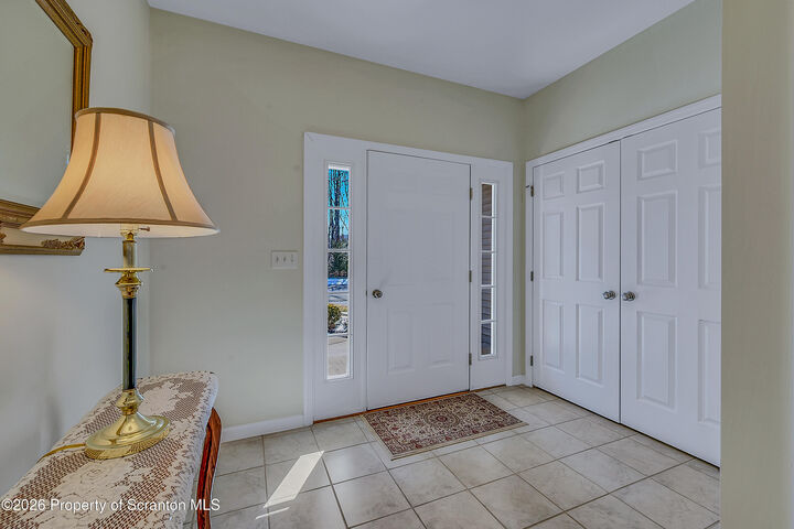 Property Photo:  42 Wyndham Road  PA 18411 