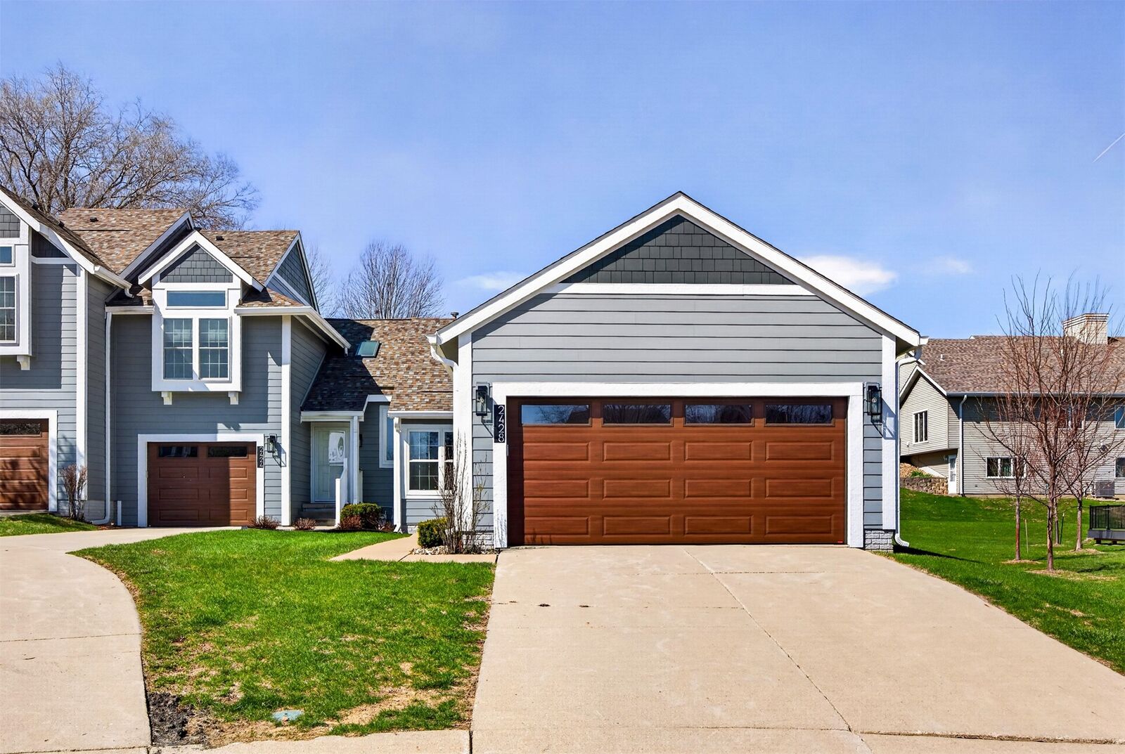 Property Photo:  2428 81st Circle  IA 50322 