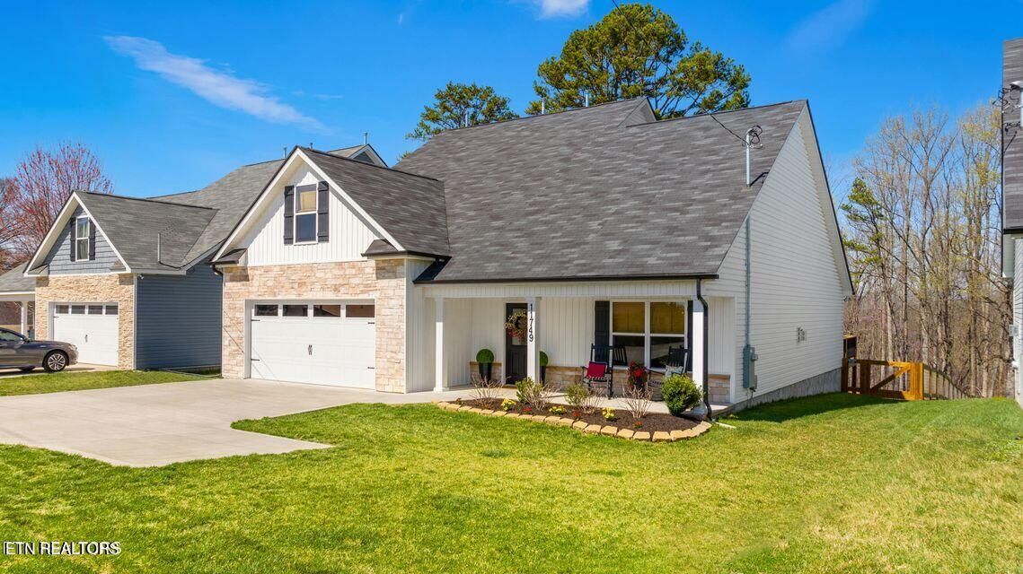 Property Photo:  11749 Black Rd  TN 37932 