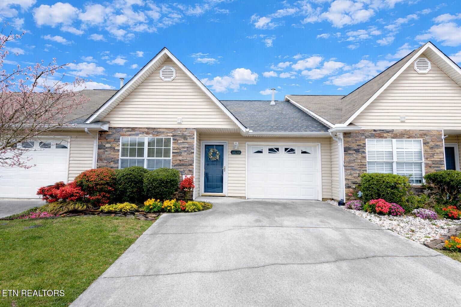 Property Photo: 6343 Love Song Lane TN 37914