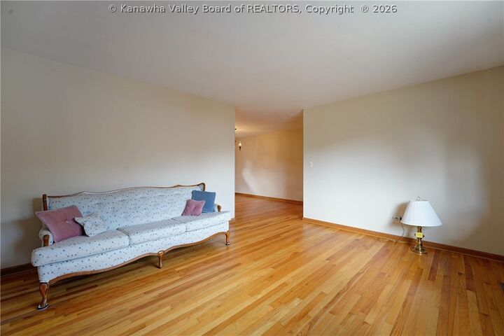 Property Photo: 221 Morris Avenue WV 25162