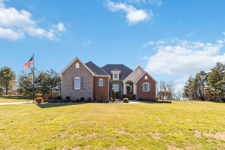 Property Photo:  231 Colson Drive  KY 42518 