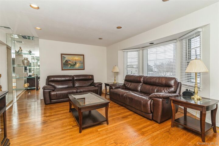 Property Photo: 253 E Meadow Avenue NY 11554