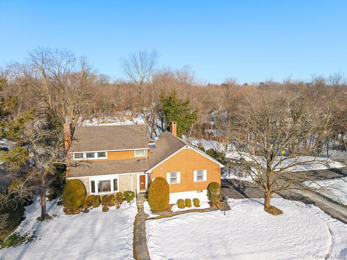 Property Photo:  3 Runyon Place  NY 10583 