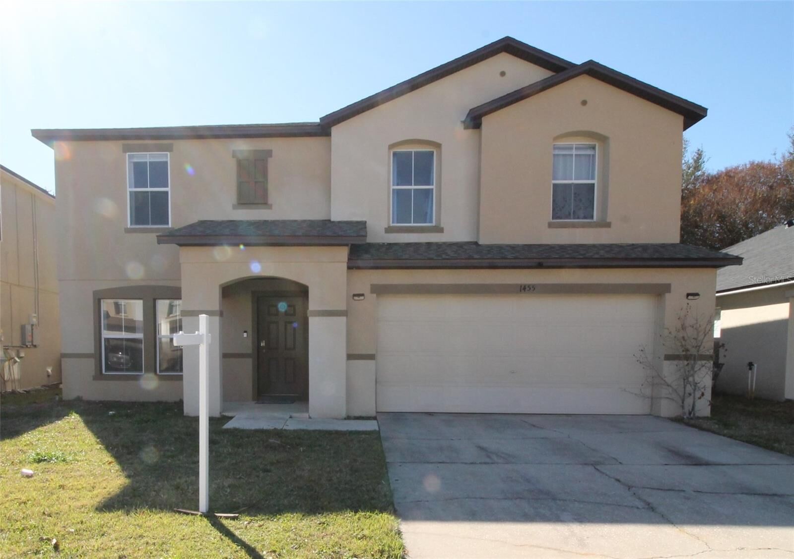 Property Photo:  1455 Blue Horizon Drive  FL 34714 
