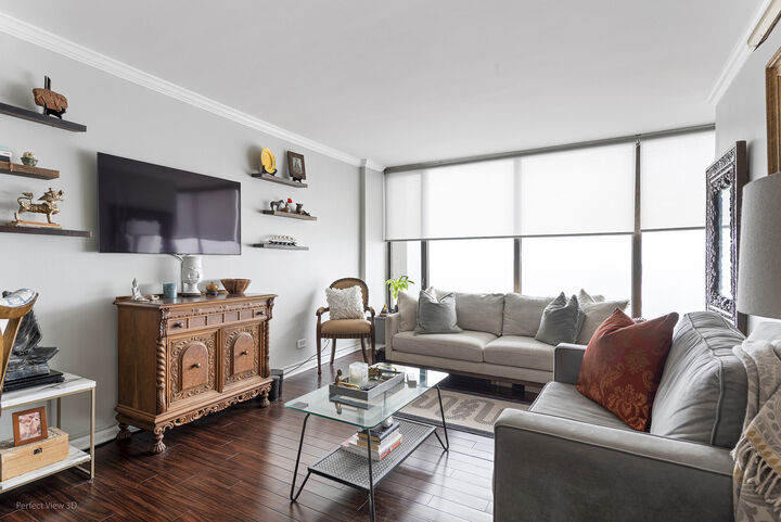 Property Photo: 5455 N Sheridan Road 3105 IL 60640