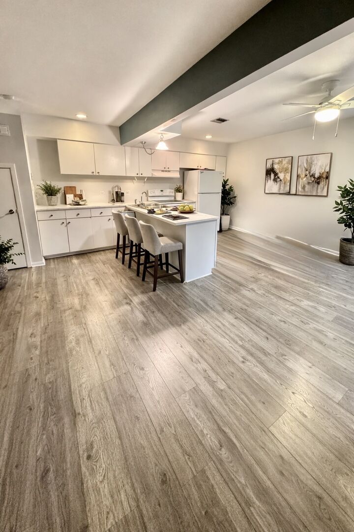 Property Photo:  3349 Beacon Street 39  IL 60064 