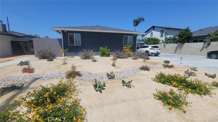 Property Photo:  1605 E Santa Ana  CA 92805 