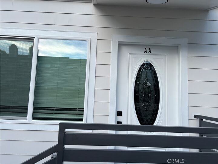 Property Photo:  1040 Ruberta Avenue Aa  CA 91201 