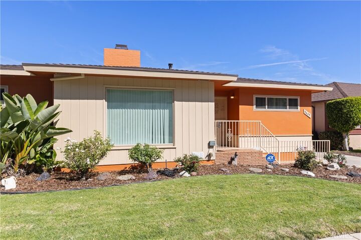 Property Photo:  5629 Brushton  CA 90008 