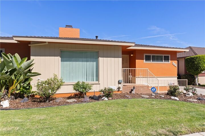 Property Photo:  5629 Brushton  CA 90008 