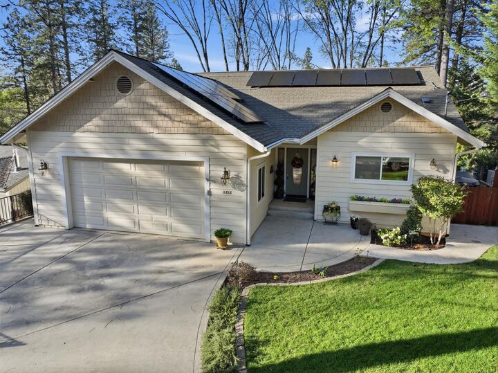 Property Photo: 11818 Upper Circle Drive CA 95949