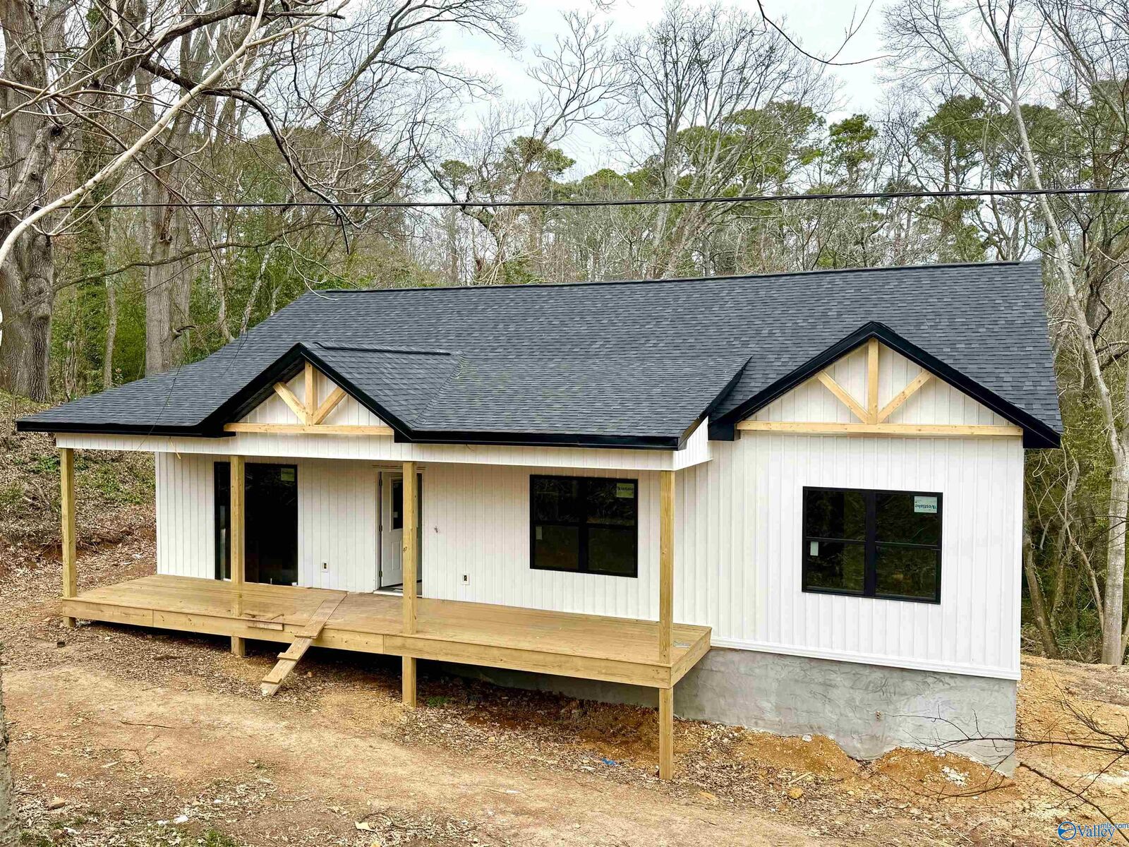 Property Photo:  1908 Brown Street  AL 35976 