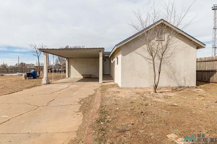 Property Photo:  112 S Delta Street  NM 88101 