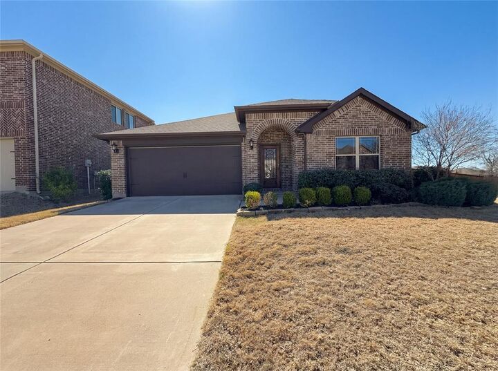 Property Photo:  1308 Morning Ridge Trail  TX 76227 