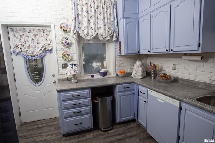 Property Photo:  600 N Monroe Street  IL 61410 