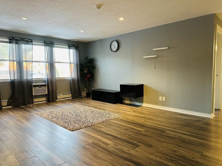 Property Photo:  8 Tara Dr 5  MA 02188 