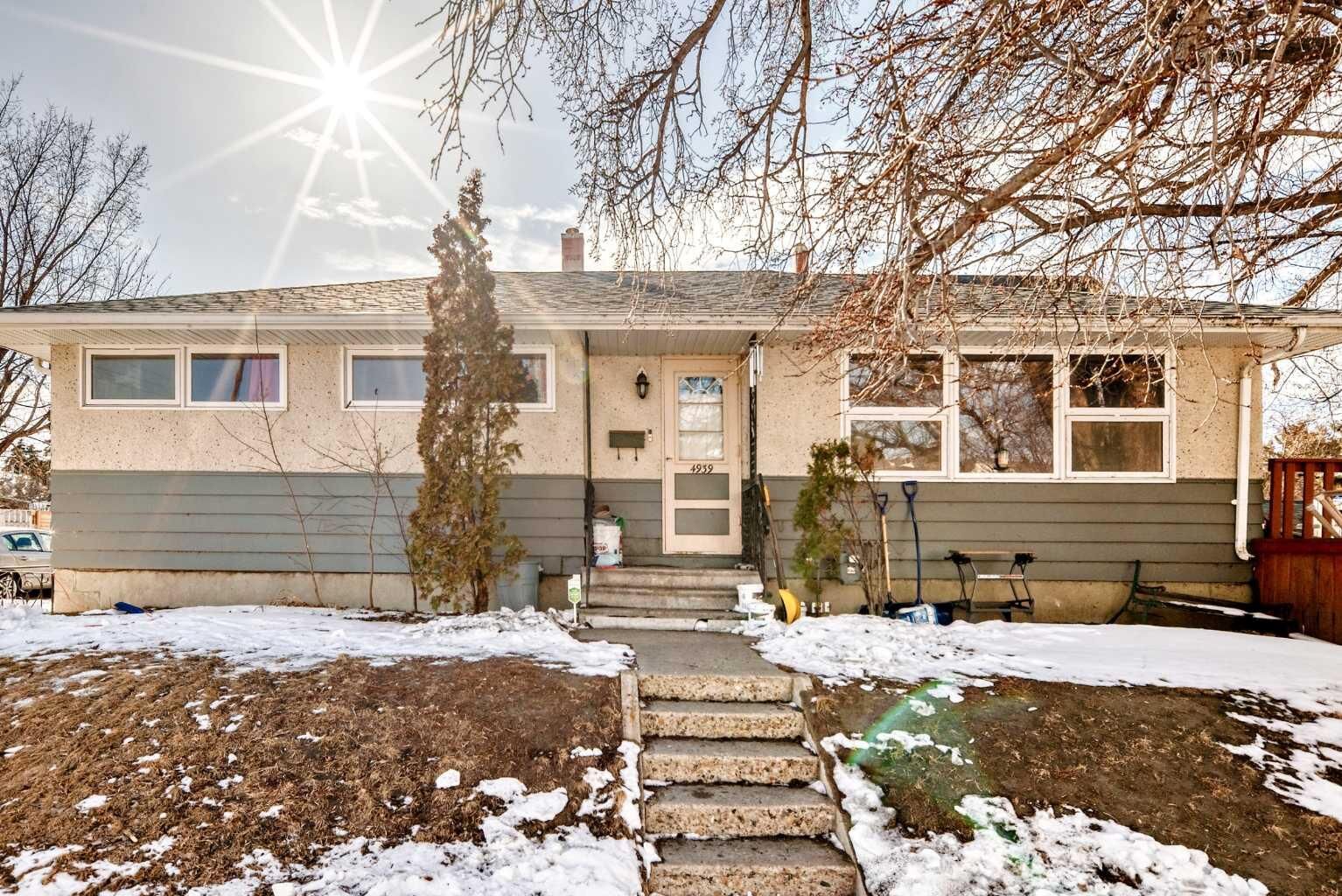 Property Photo: 4939 45 Street AB T4G 1M4